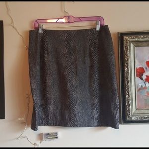 Snake Skin Mini Body Hugging Skirt Size 12